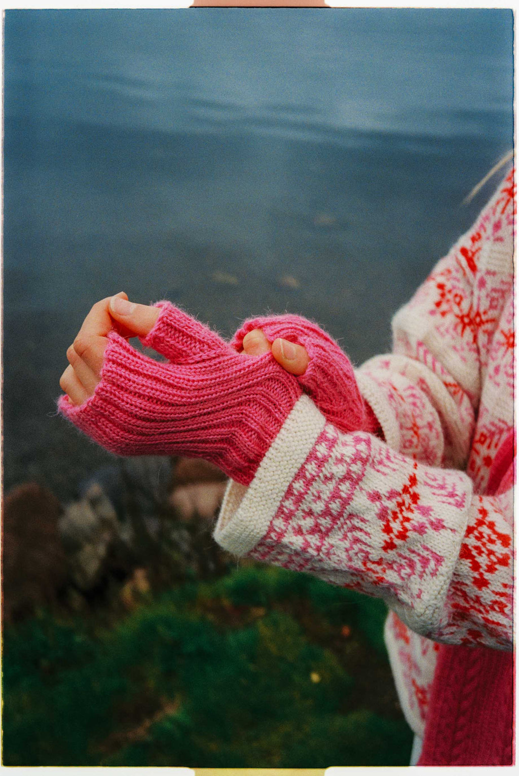 Tind Fingerless Gloves